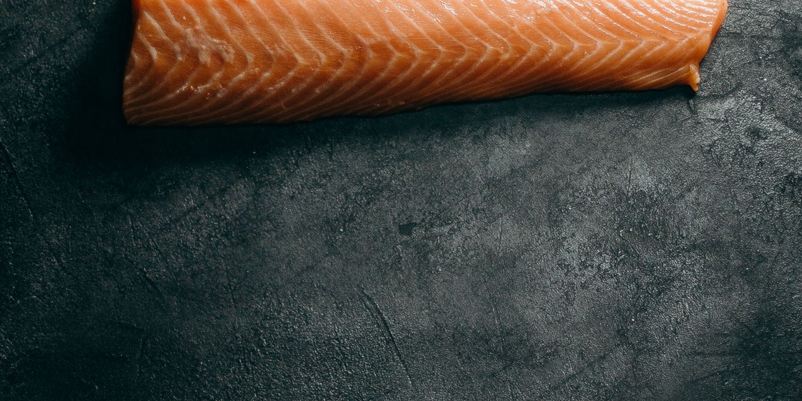 Свежая рыба и морепродукты каждый день